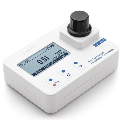 Taşınabilir Fotometre & CAL Kontrollü Demir Düşük Menzilli & 0,00 ila 1,60 mg/L Aralığı & Taşıma Çantası ve CAL Check Standartlarını İçeren Kit -1 Adet