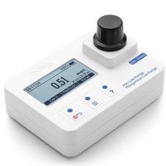 Taşınabilir Fotometre & CAL Kontrollü Demir Düşük Menzilli & 0,00 ila 1,60 mg/L Aralığı & Taşıma Çantası ve CAL Check Standartlarını İçeren Kit -1 Adet